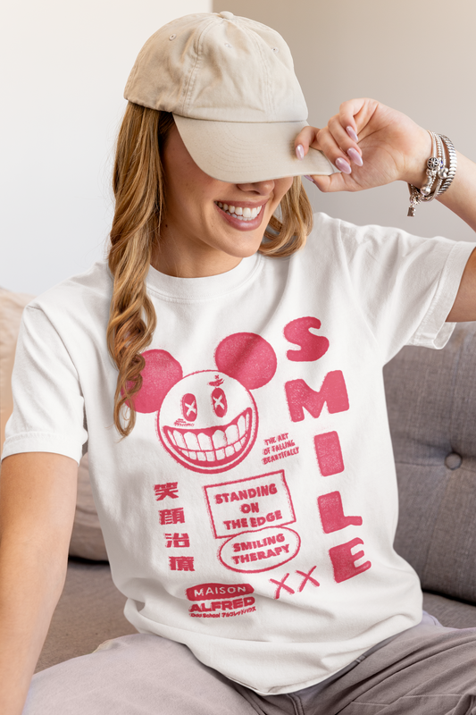 Smile tee