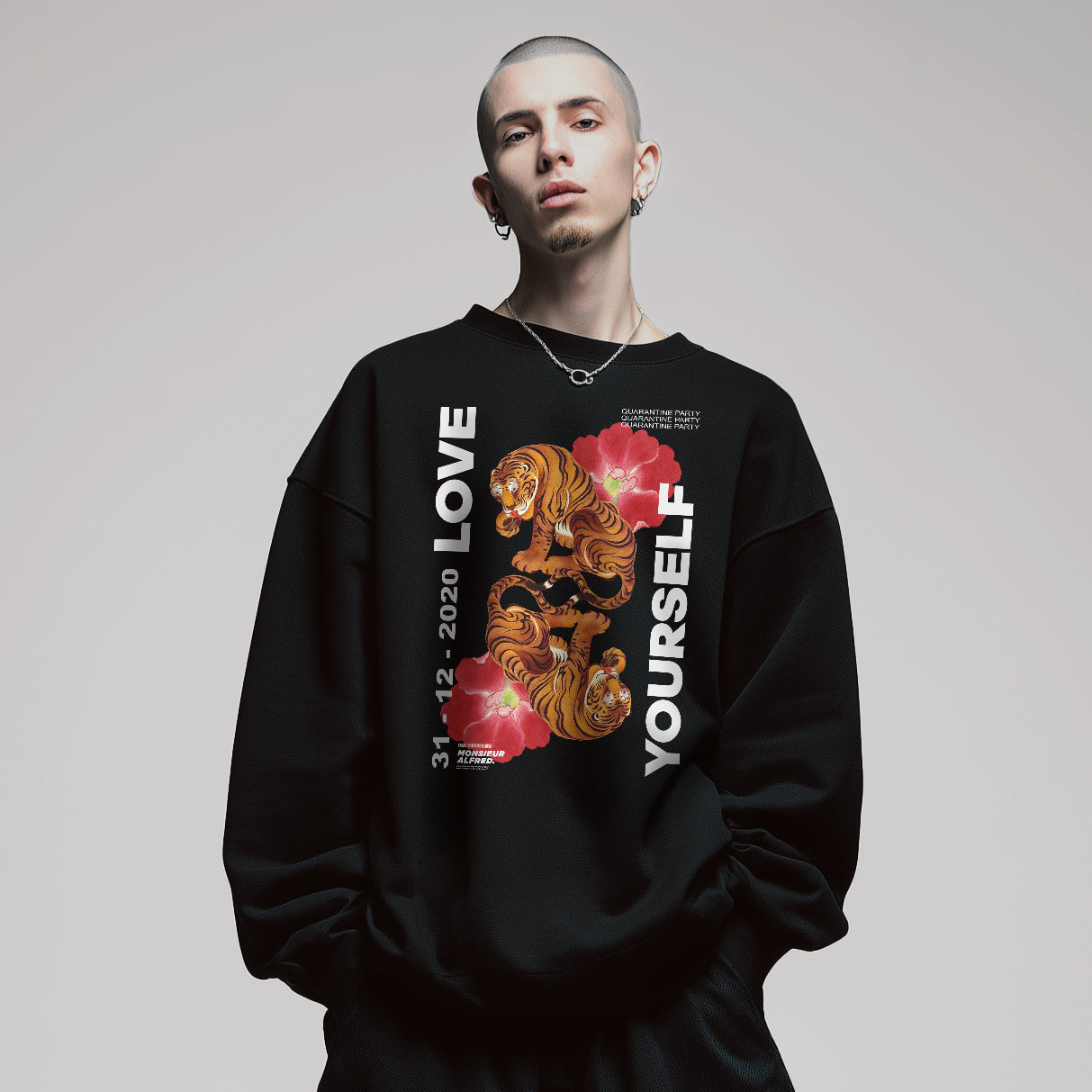 Hoodies & Sweatshirts