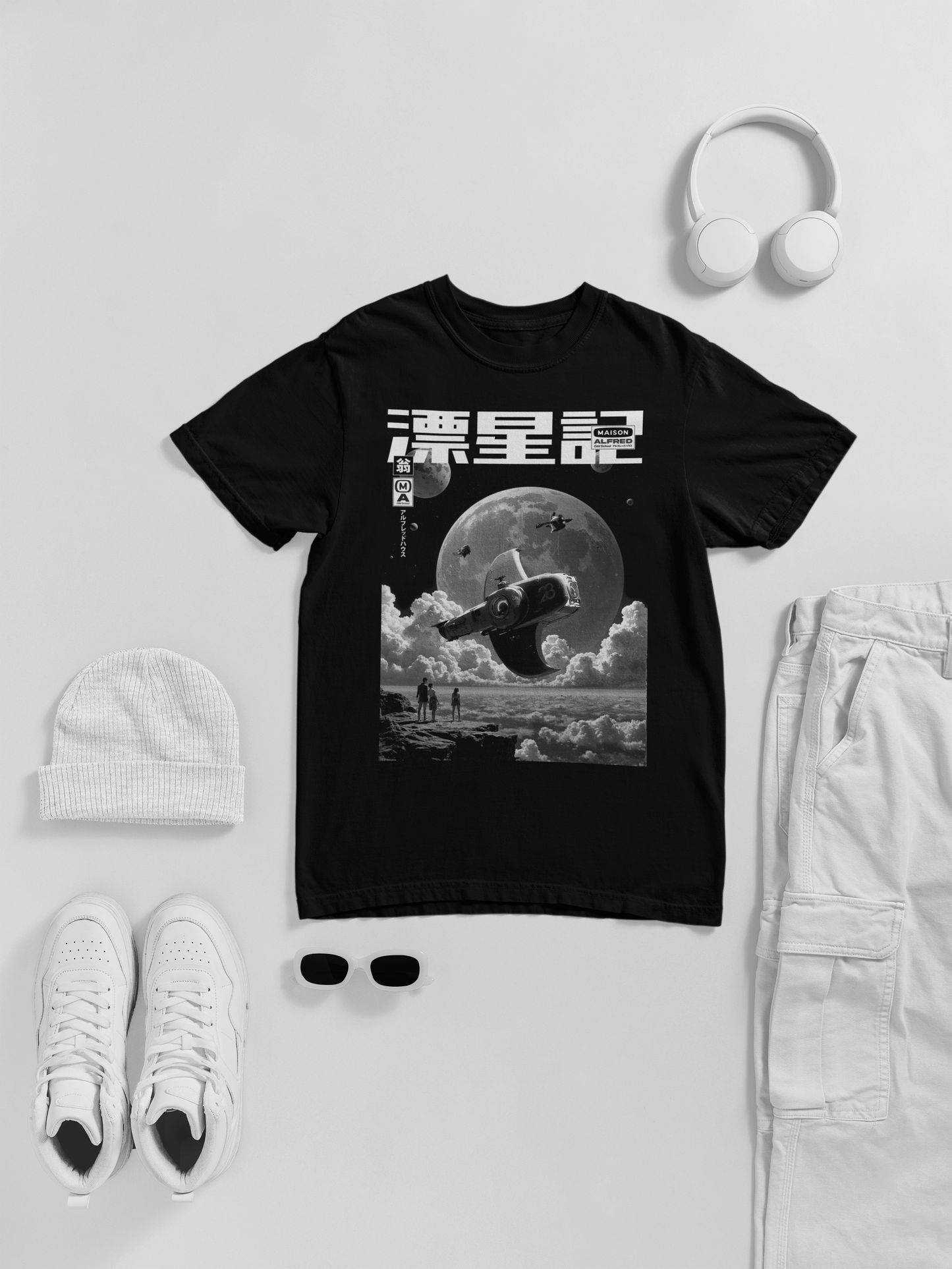 Floating Things tee